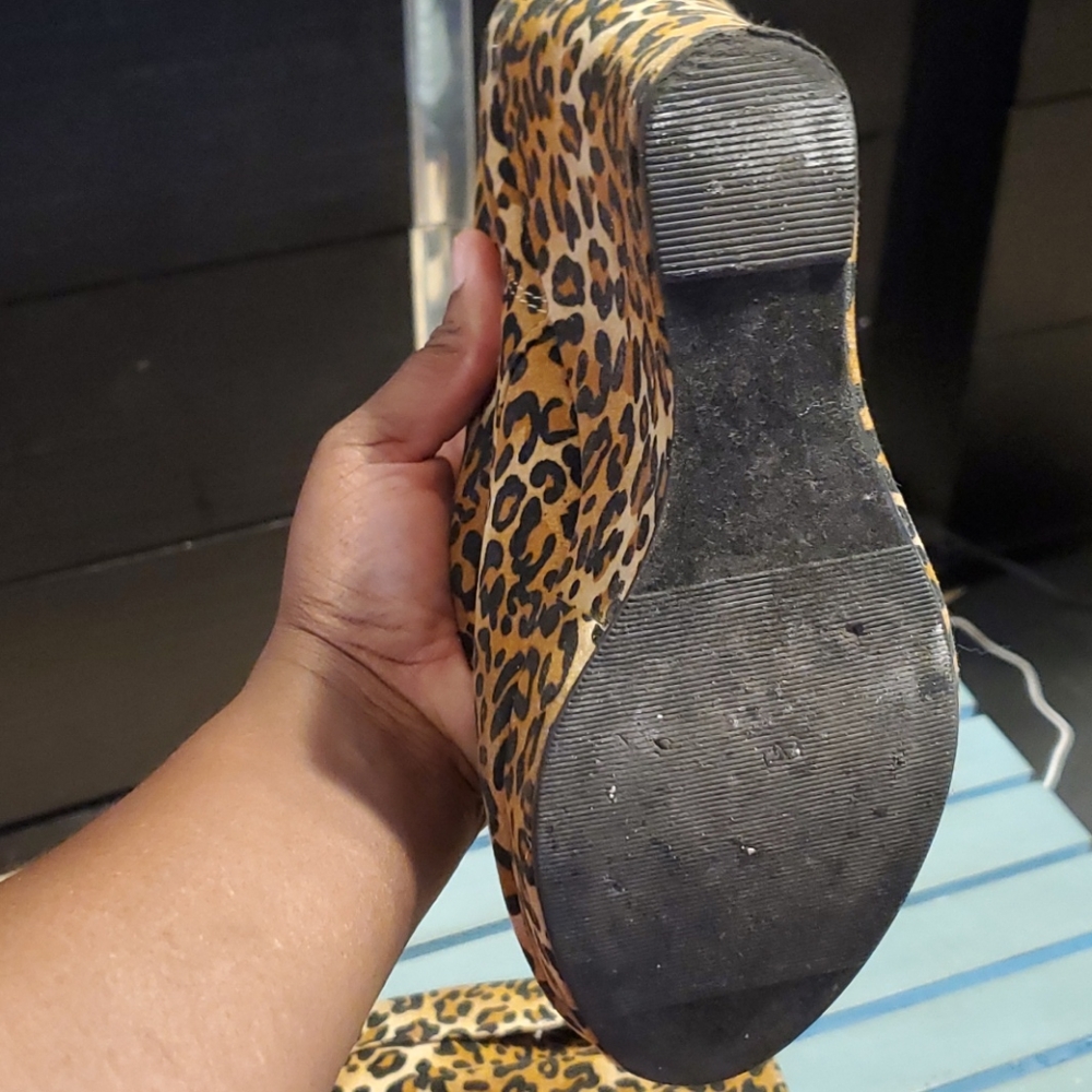 Leopard Wedges - Picture 7 of 7